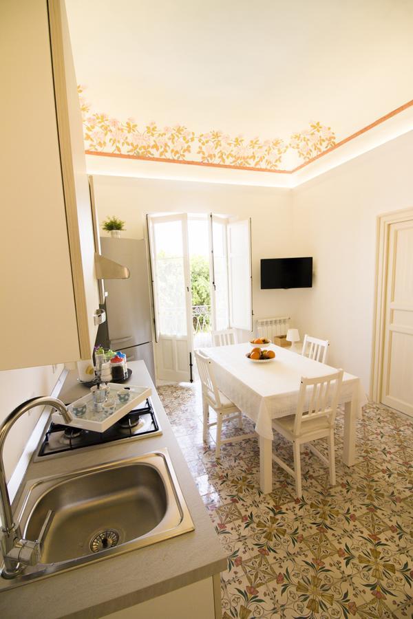 Pandora Apartment Porticello Bagian luar foto